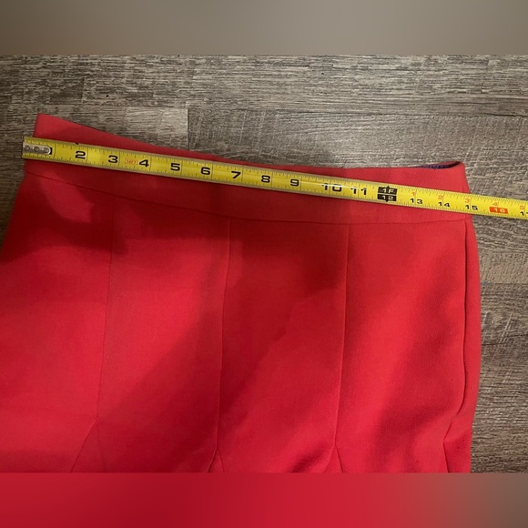 Hot Pink Trumpet Skirt - Picture 5 of 5